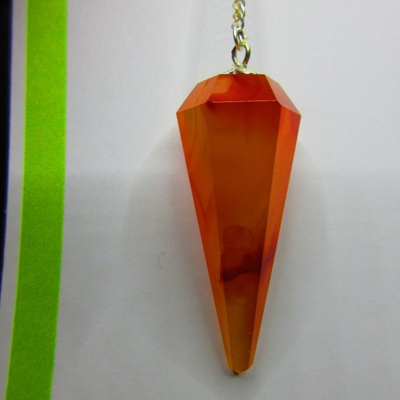 Carnelian Gemstone Dowsing Pendulum Meditation Tool - Picture 2 of 3